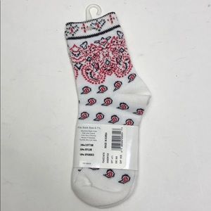 Copper Key Kids Sock size 6-7 1/2 white Red Black